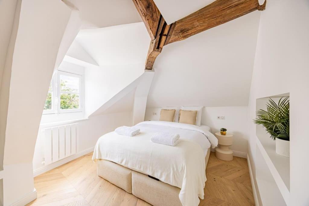 3 Bedrooms Sacree Coeur Place Du Tertre Montmartre 파리 외부 사진